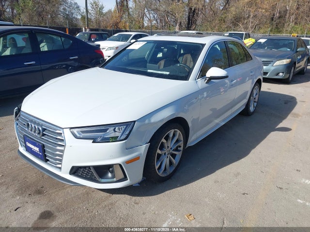 2019 AUDI A4 WAUENAF44KN016776 Photo 1