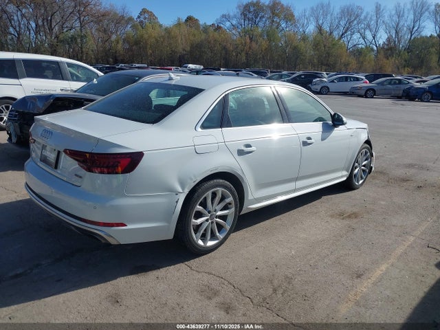 2019 AUDI A4 WAUENAF44KN016776 Photo 3