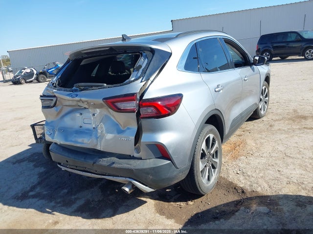 Продаж на аукціоні авто 2023 Ford Escape Platinum, vin: 1FMCU9JA0PUA03752, номер лоту: 43639291