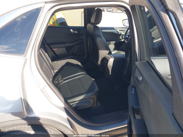 Продаж на аукціоні авто 2023 Ford Escape Platinum, vin: 1FMCU9JA0PUA03752, номер лоту: 43639291