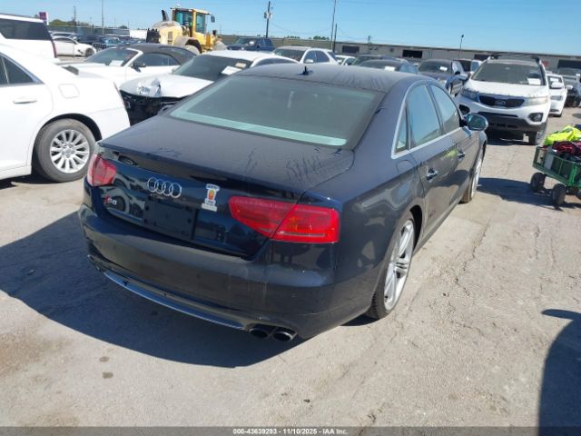 2013 AUDI S8 WAUD2AFD7DN028475 Photo 3