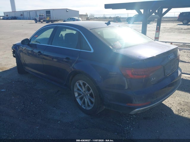 2019 AUDI A4 WAUENAF48KN018367 Photo 2