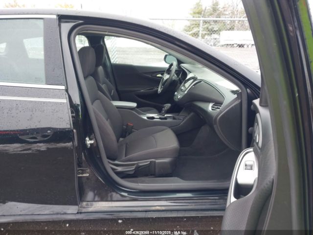 2023 CHEVROLET MALIBU 1G1ZD5ST1PF246278 Photo 4