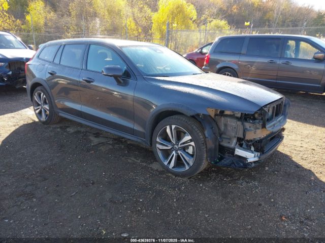 2025 VOLVO V60 CROSS COUNTRY YV4L12WK9S2149154