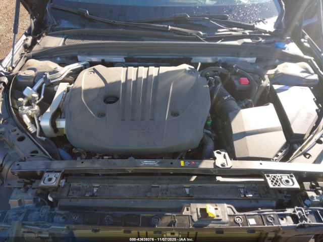 2025 VOLVO V60 CROSS COUNTRY YV4L12WK9S2149154 Photo 9