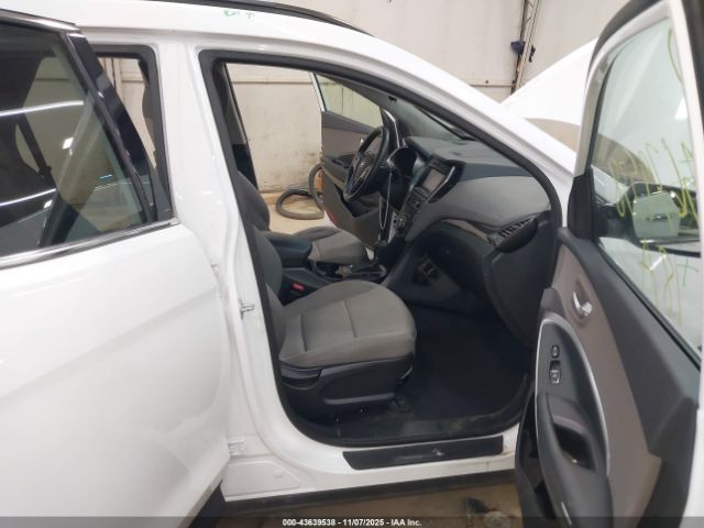 2018 HYUNDAI SANTA FE SPORT 5XYZUDLB4JG565556 Photo 4