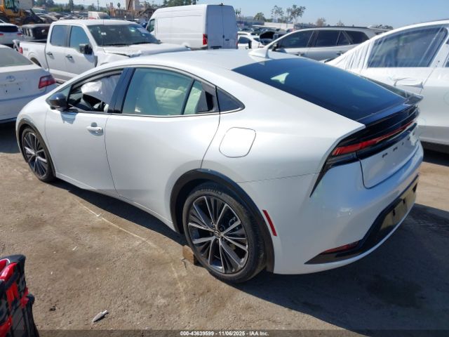 2024 TOYOTA PRIUS JTDACAAU2R3033144 Photo 2