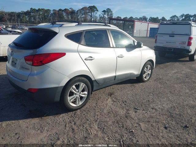 2012 HYUNDAI TUCSON KM8JU3AC6CU388461 Photo 3