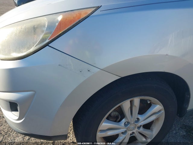 2012 HYUNDAI TUCSON KM8JU3AC6CU388461 Photo 5