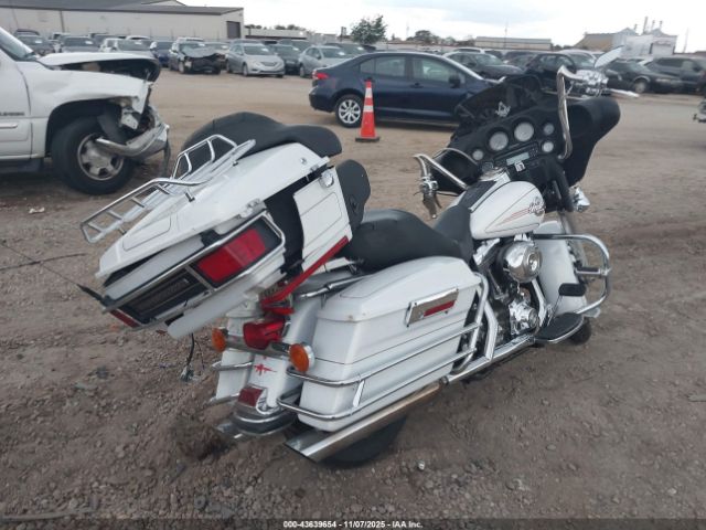 2007 HARLEY-DAVIDSON FLHTCUI 1HD1FC4157Y713641 Photo 3