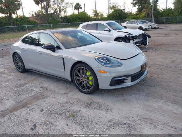 2019 PORSCHE PANAMERA E-HYBRID WP0AE2A76KL125180