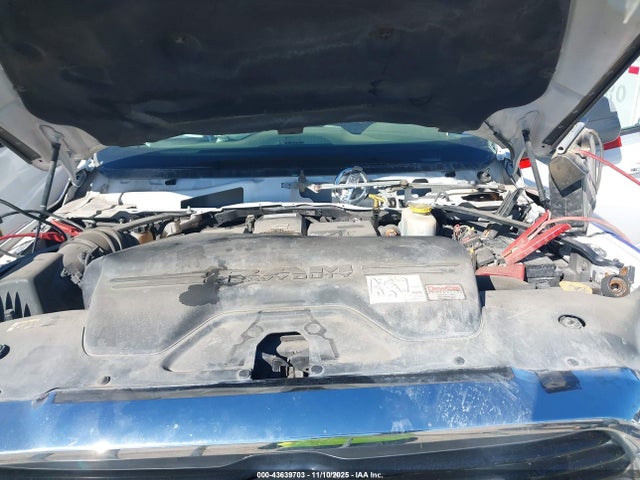 2019 Ram 5500 Chassis Tradesman/slt/laramie/limited მანქანა იყიდება აუქციონზე, vin: 3C7WRMEL6KG560195, აუქციონის ნომერი: 43639703