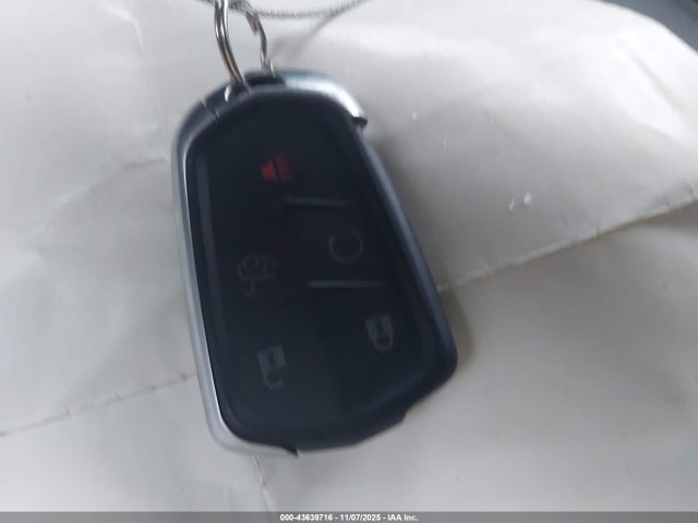 2018 CADILLAC XT5 1GYKNERS0JZ238093 Photo 10