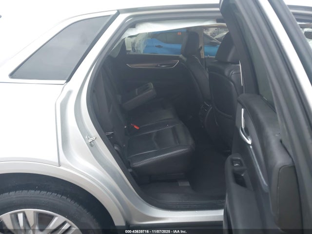 2018 CADILLAC XT5 1GYKNERS0JZ238093 Photo 7