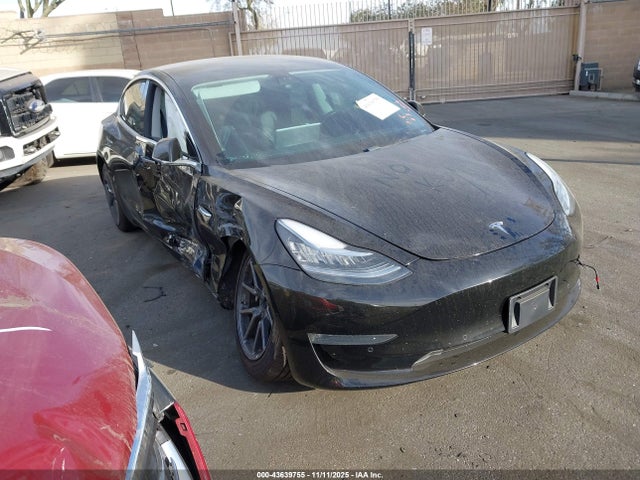 2019 TESLA MODEL 3 5YJ3E1EA2KF409966 Photo 0