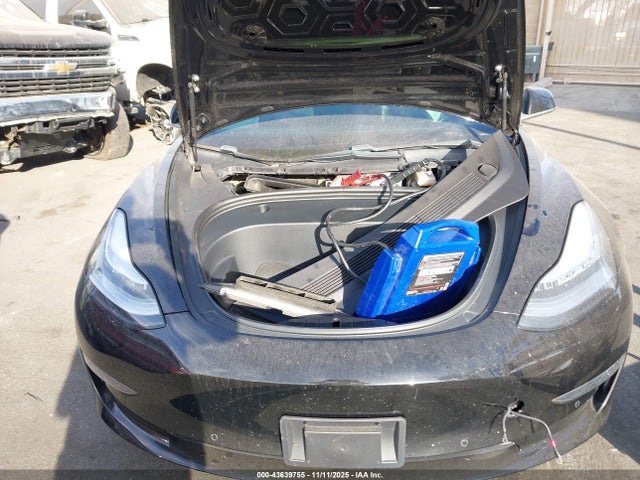 2019 TESLA MODEL 3 5YJ3E1EA2KF409966 Photo 9