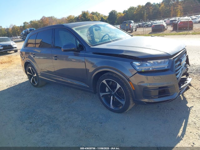 2019 AUDI Q7 WA1LAAF7XKD048597 Photo 0