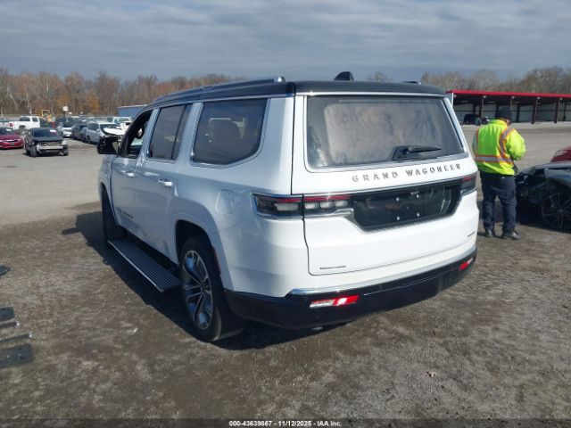 2023 JEEP GRAND WAGONEER 1C4SJVGP7PS511015 Photo 2