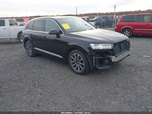 2017 AUDI Q7 WA1VAAF72HD046411 Photo 0