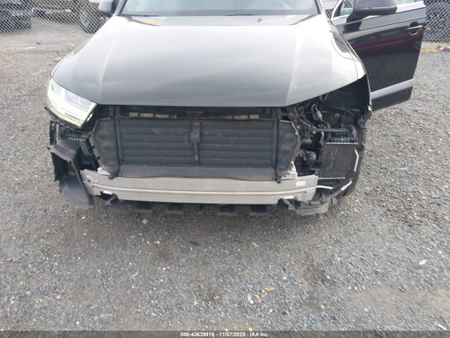 2017 AUDI Q7 WA1VAAF72HD046411 Photo 5