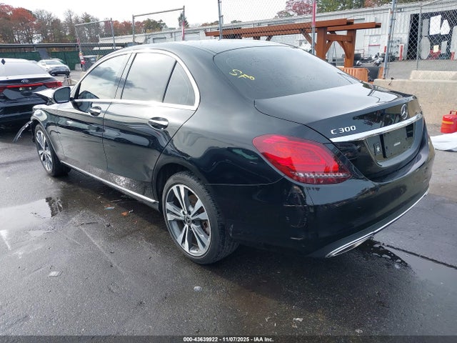 2020 MERCEDES-BENZ C 300 55SWF8EB2LU326436 Photo 2
