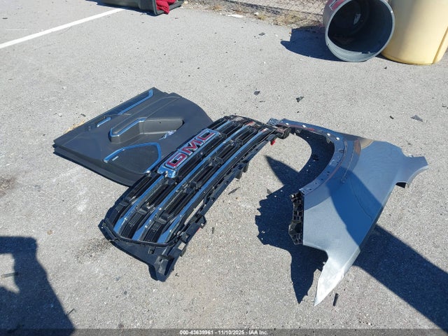 43639961 :رقم المزاد ، 1GKENKRSXSJ237782 vin ، 2025 Gmc Acadia Fwd Elevation مزاد بيع