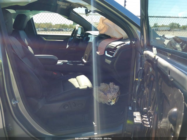 43639961 :رقم المزاد ، 1GKENKRSXSJ237782 vin ، 2025 Gmc Acadia Fwd Elevation مزاد بيع