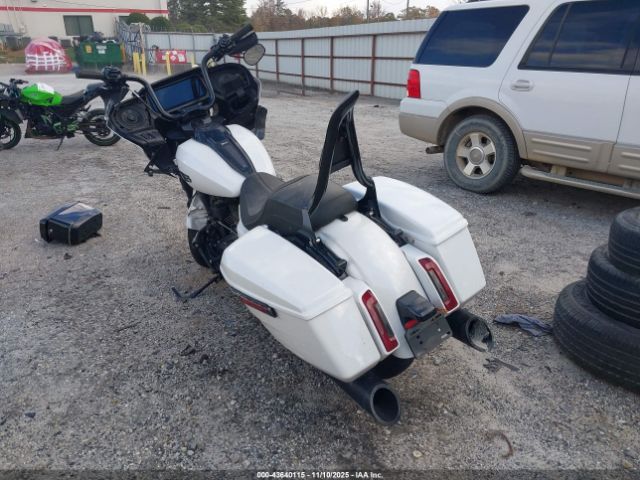 2024 HARLEY-DAVIDSON FLTRX 1HD1KH715RB652902 Photo 2