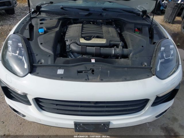 2018 PORSCHE CAYENNE WP1AA2A22JKA03807 Photo 9