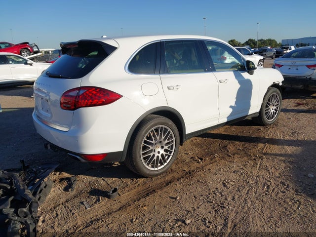 2013 PORSCHE CAYENNE WP1AA2A23DLA03457 Photo 3