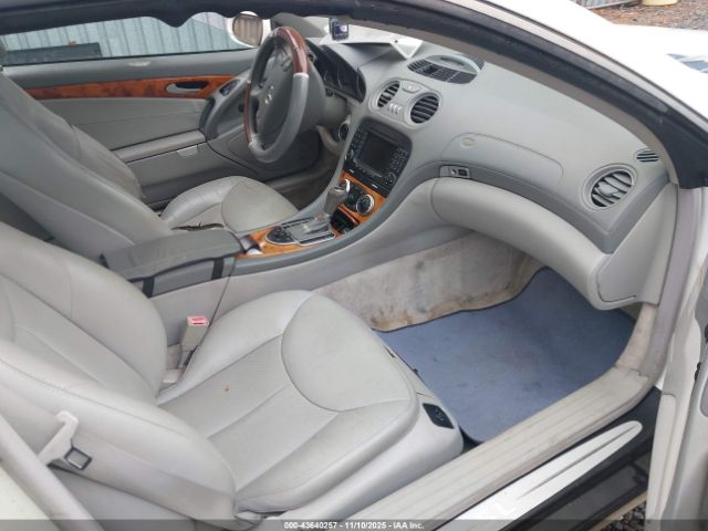2005 MERCEDES-BENZ SL 500 WDBSK75F85F102982 Photo 4