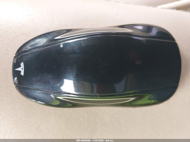 2016 TESLA MODEL S 5YJSA1E42GF144216 Photo 10