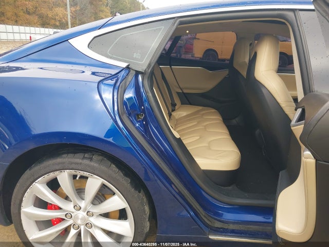2016 TESLA MODEL S 5YJSA1E42GF144216 Photo 7