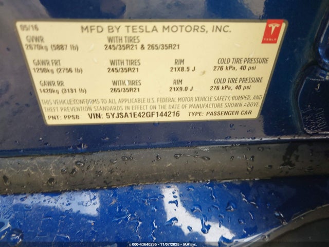 2016 TESLA MODEL S 5YJSA1E42GF144216 Photo 8
