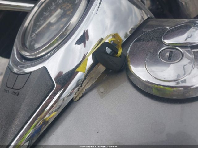 2005 SUZUKI C50 JS1VS55A152107711 Photo 10