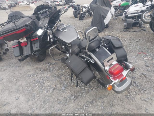 2005 SUZUKI C50 JS1VS55A152107711 Photo 2