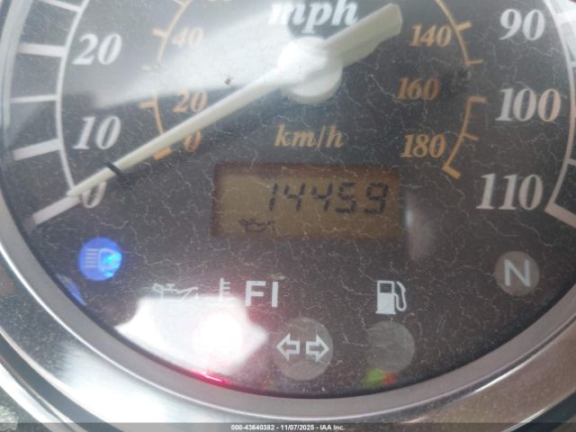 2005 SUZUKI C50 JS1VS55A152107711 Photo 6