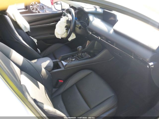 2022 MAZDA MAZDA3 JM1BPBCL0N1508461 Photo 4