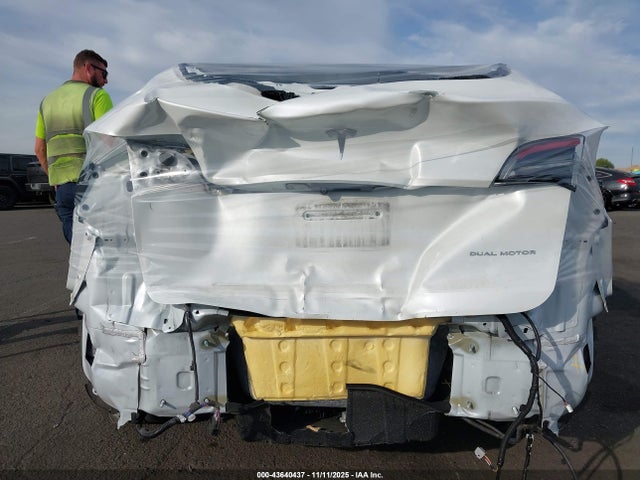 2020 TESLA MODEL Y 5YJYGDEE3LF052822 Photo 5