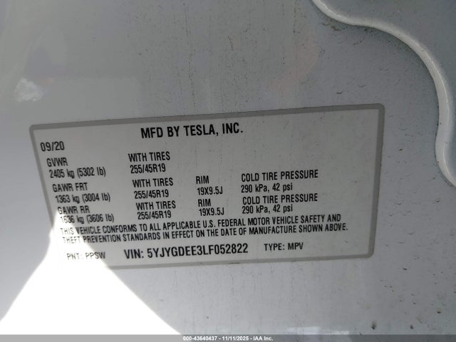 2020 TESLA MODEL Y 5YJYGDEE3LF052822 Photo 8