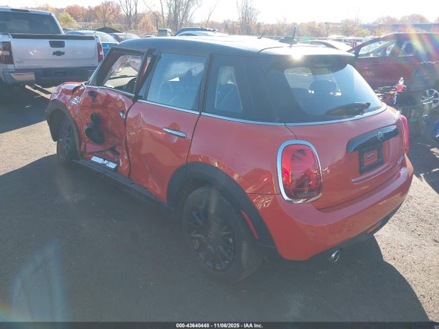 2020 MINI HARDTOP WMWXU7C07L2M08900 Photo 2