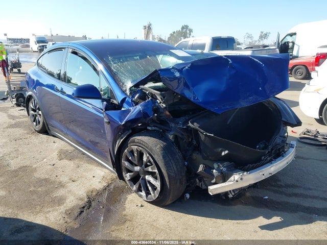 2022 TESLA MODEL X 7SAXCBE66NF349867