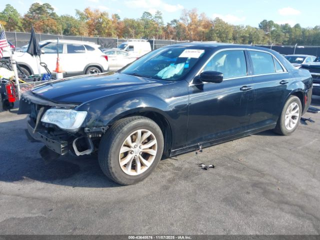 2015 CHRYSLER 300 2C3CCAAG7FH930654 Photo 1