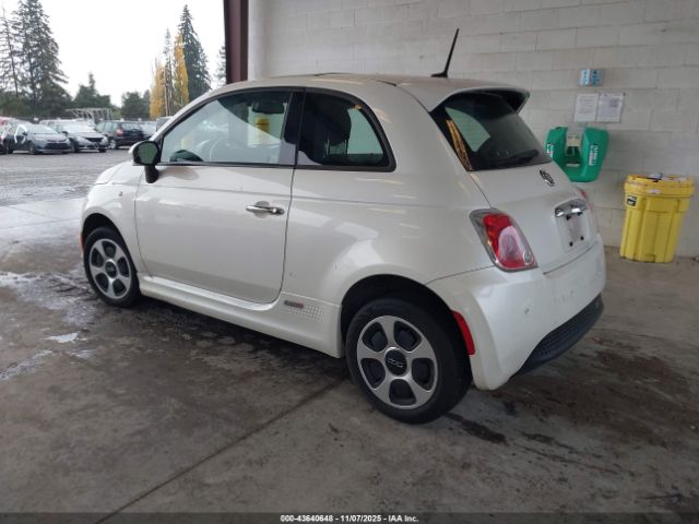 2014 FIAT 500E 3C3CFFGE1ET173010 Photo 2