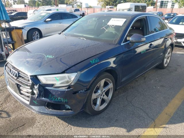2019 AUDI A3 WAUAUGFF6K1010863 Photo 1