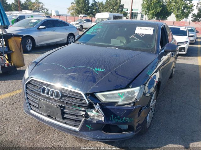 2019 AUDI A3 WAUAUGFF6K1010863 Photo 5