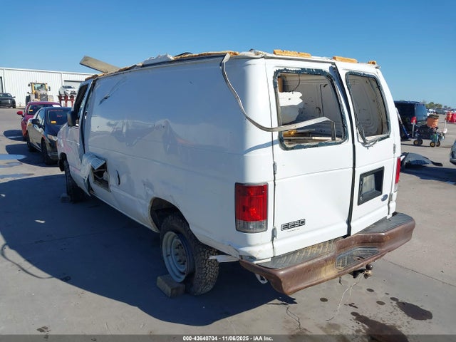 43640704 :رقم المزاد ، 1FTNE24L42HA51531 vin ، 2002 Ford E-250 Commercial/recreational مزاد بيع