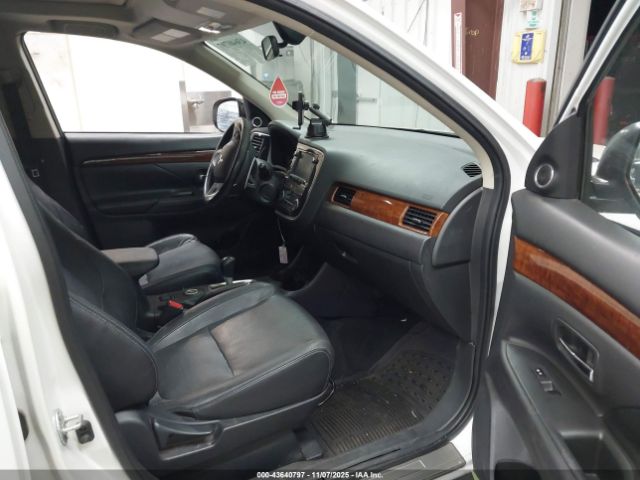2014 MITSUBISHI OUTLANDER JA4JZ4AX5EZ005169 Photo 4