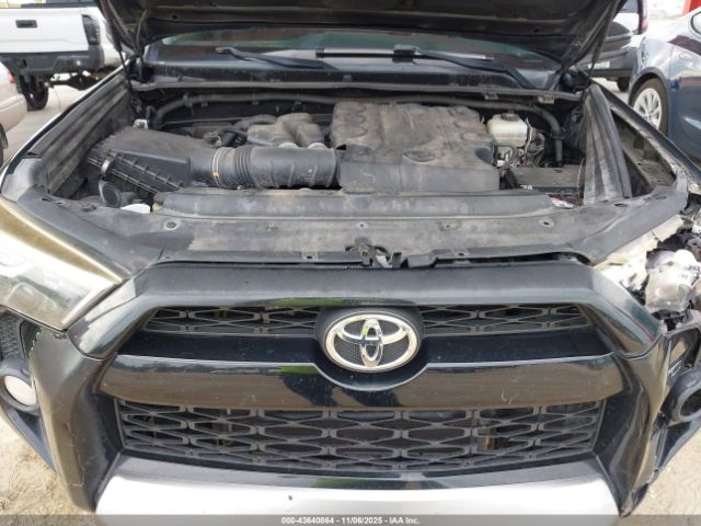 2018 TOYOTA 4RUNNER JTEBU5JR6J5515673 Photo 9