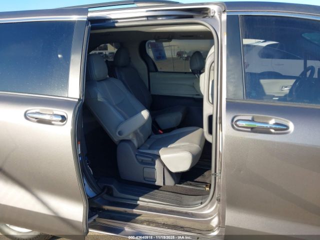 2021 TOYOTA SIENNA 5TDYRKEC4MS004790 Photo 7